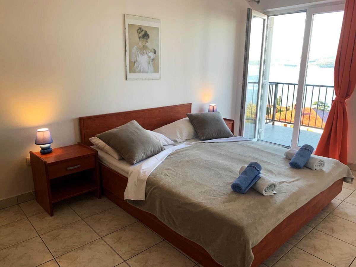 Apartments Julija ซริกเวนิซา ห้อง รูปภาพ