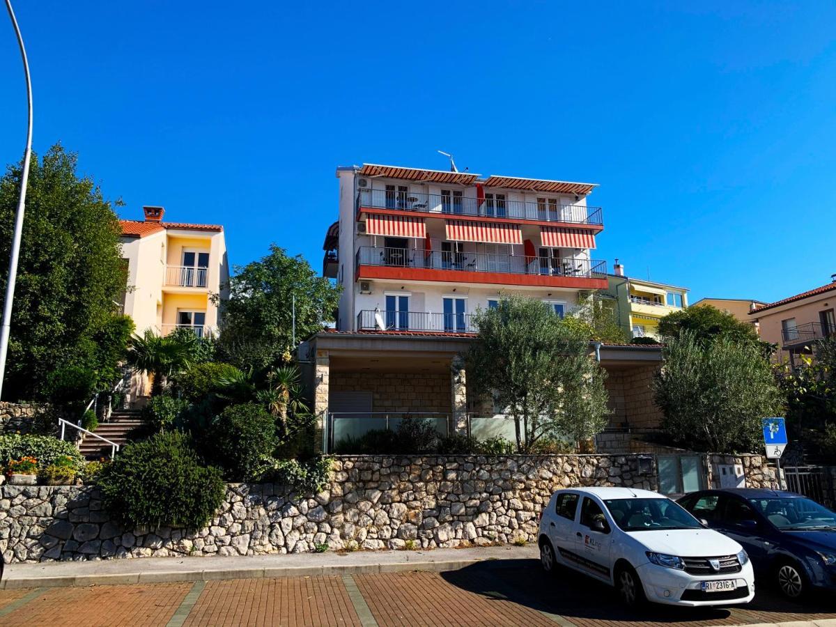 Apartments Julija ซริกเวนิซา ภายนอก รูปภาพ