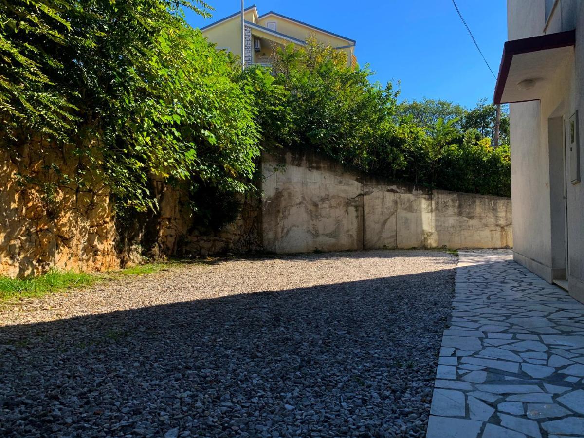 Apartments Julija ซริกเวนิซา ภายนอก รูปภาพ